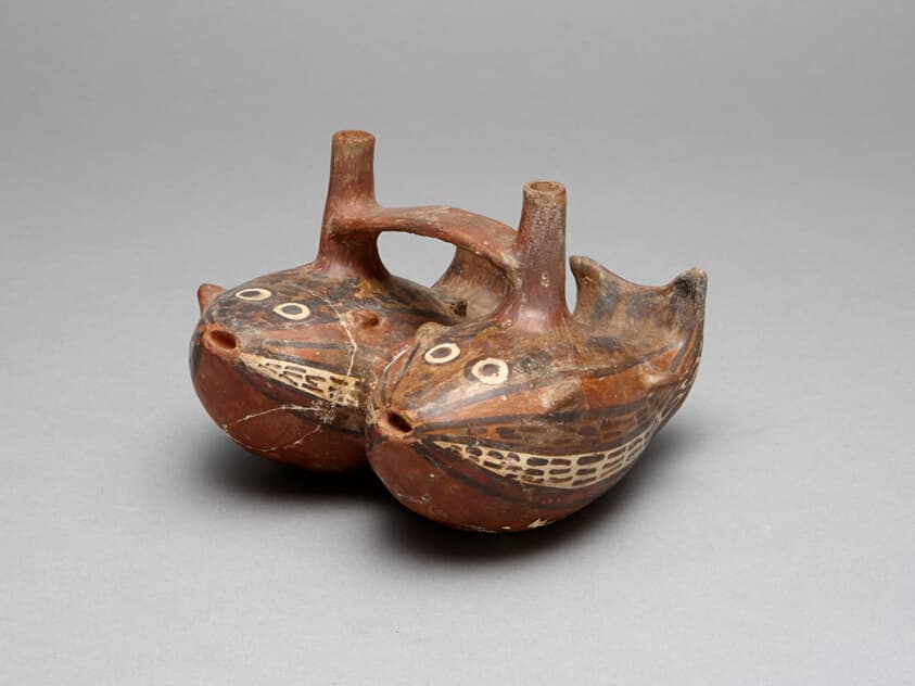 Bridge Vessel in the Form of a Pair of Interlocked Fish